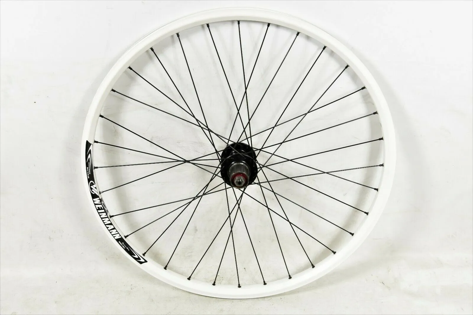 26” 559 X 21 WHITE DISC 8 9 10 SPEED FREEHUB CASSETTE REAR WHEEL WEINMANN RIM