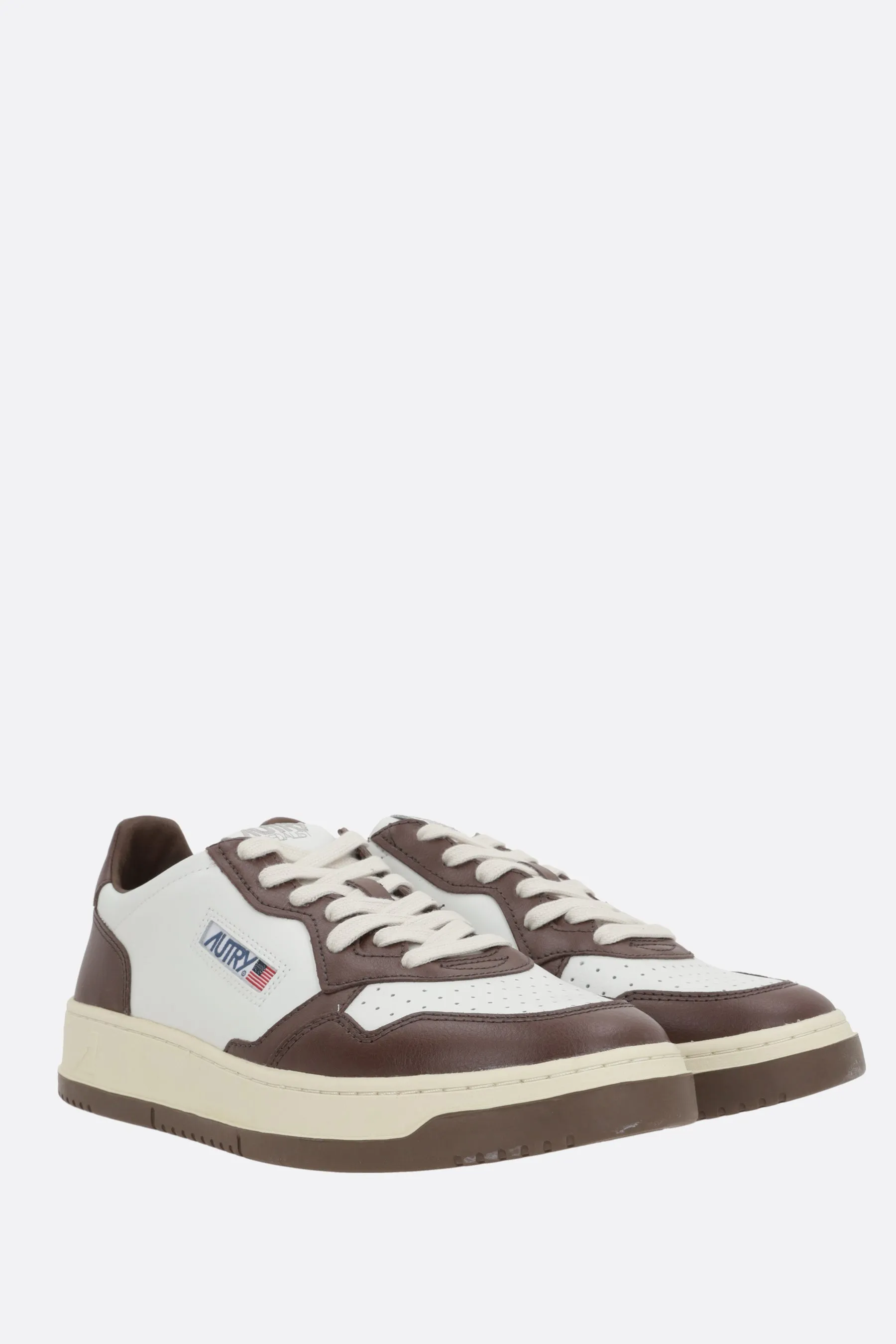 Autry Medalist smooth leather sneakers