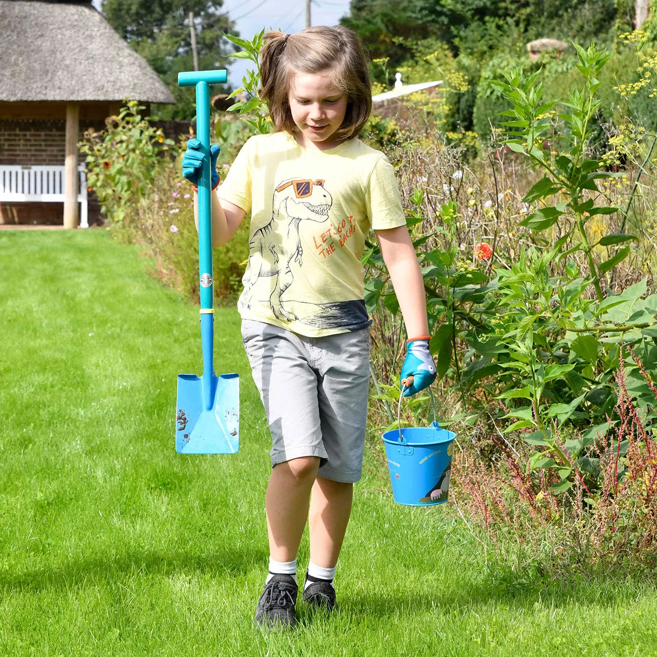 Children's Garden Spade - National Trust