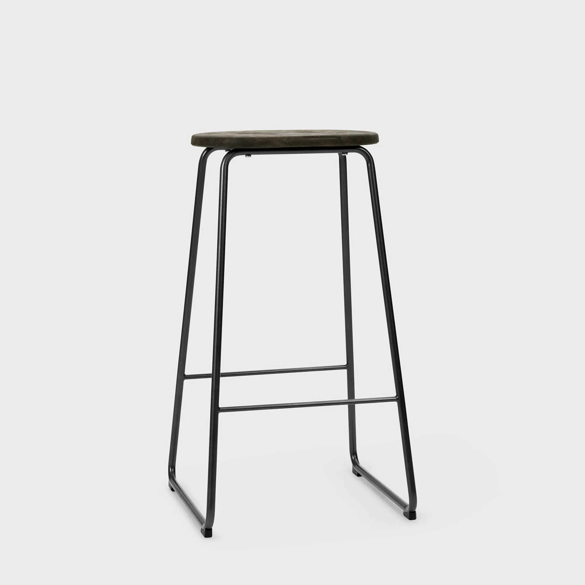 Mater Earth Stool