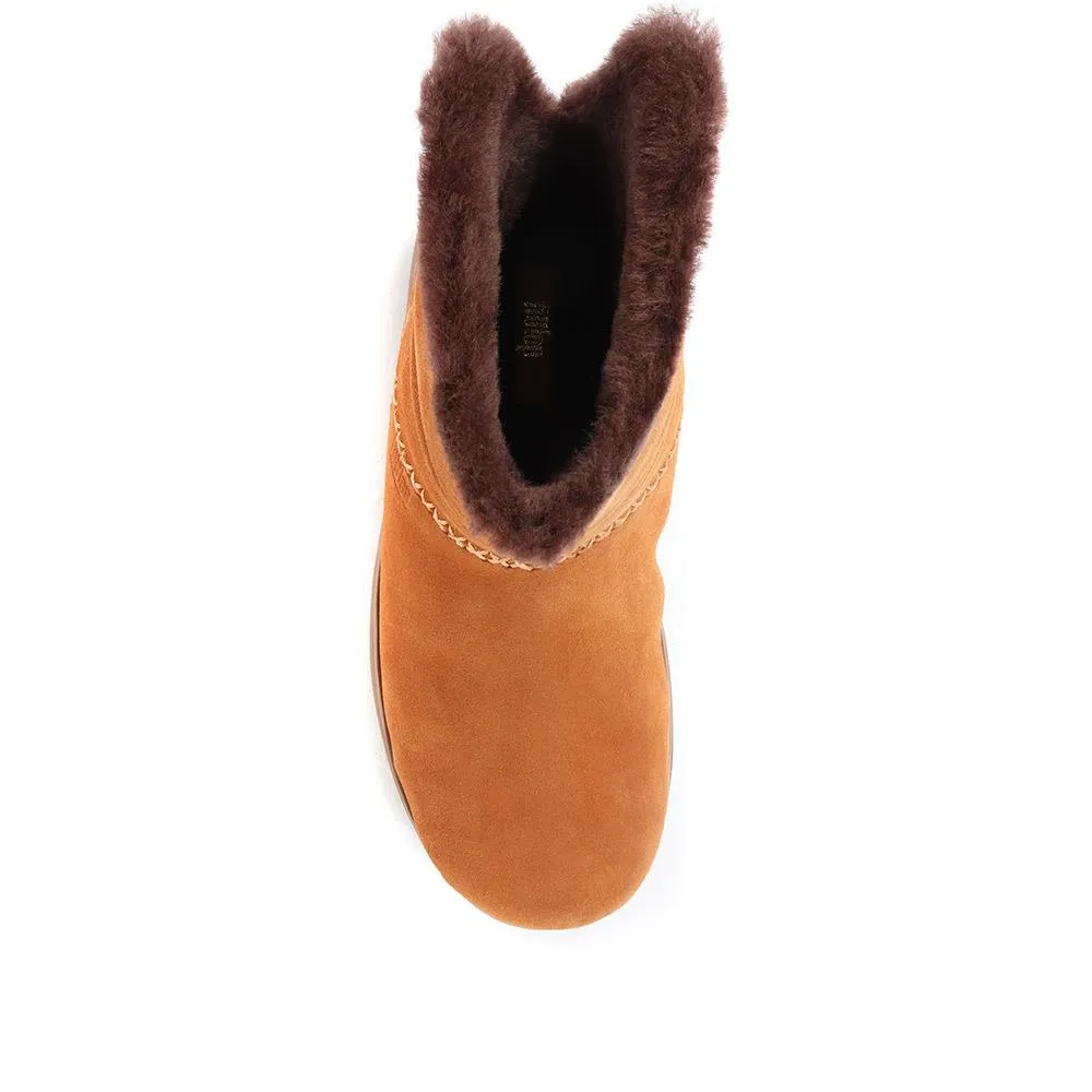 Mukluk Shorty Suede Ankle Boots - FITF34504 / 320 530