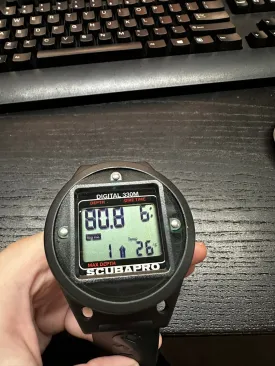 Used ScubaPro Digital 330 Wrist Depth Gauge, Metric